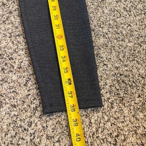 LYSSÉ New York Charcoal Gray Stretch Work Attire Leggings Womens Size Medium - Picture 4 of 9